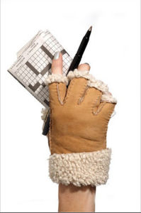 這款Anthropologie手套採取今年流行的羊毛設計，售價118美元。
