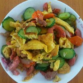 雞蛋火腿炒黃瓜 雞蛋火腿炒黃瓜