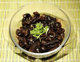 芥末木耳 芥末木耳