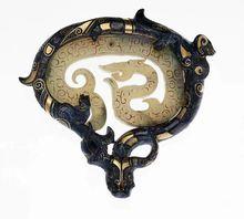 洛陽金村東周天子大墓出土的金鑲嵌玉龍