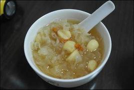 雪耳蓮子糖水 雪耳蓮子糖水