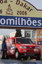 達喀爾發車台上的門光遠