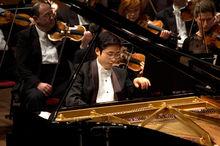 李斯特國際鋼琴比賽金獎