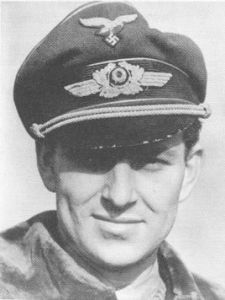 格爾哈德·巴克霍恩 格爾哈德·巴克霍恩