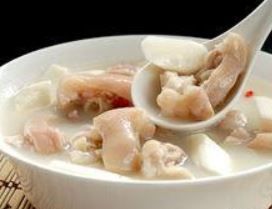 豬蹄煮百合 豬蹄煮百合