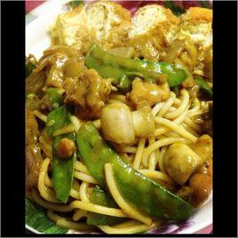 咖喱蘑菇雞意面