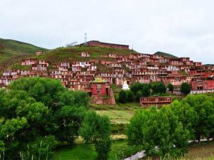 薩嘎日初寶塔林