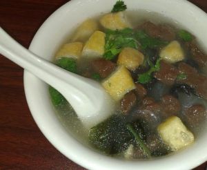 豆腐血湯 豆腐血湯