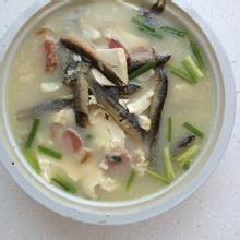 泥鰍豆腐湯 泥鰍豆腐湯