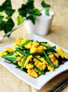 韭苔炒雞蛋 韭苔炒雞蛋