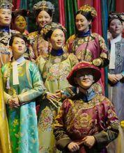 看煙火表演的高晞月