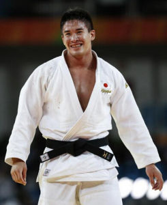 茉秋真朱 茉秋真朱