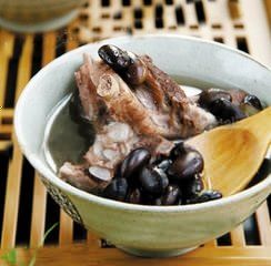 鯇魚黑豆湯 鯇魚黑豆湯