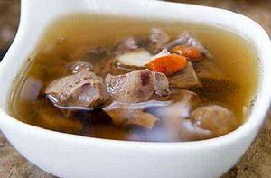 當歸燉豬心 當歸燉豬心