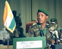 易卜拉欣&middot;巴雷&middot;邁納薩拉發動政變