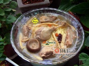 雞餡香湯麵 雞餡香湯麵