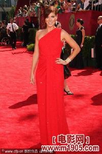 戴博拉&middot;梅西