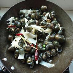 土豆炒田螺 土豆炒田螺