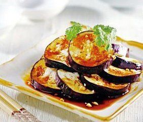 微波醋香蒸茄子 微波醋香蒸茄子