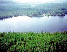 隕石坑——契科湖實景