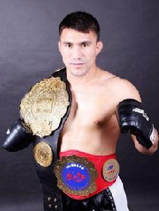 居馬別克·吐爾遜