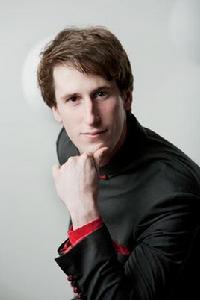 李牧[旅遊衛視主持人]