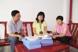 陳培青[新碶街道黨工委副書記]