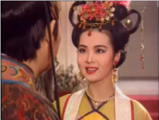 歷史上三個叫麗華的傳奇女子,一個很幸福,一個很悲慘,一個很迷人 歷史上三個叫麗華的傳奇女子,一個很幸福,一個很悲慘,一個很迷人