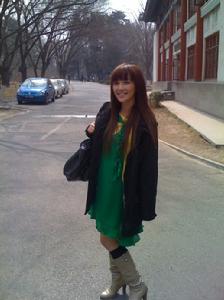 符合小說主角的形象