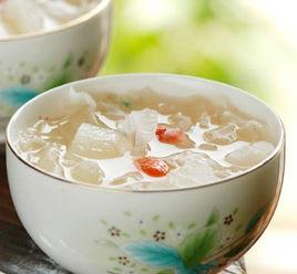 冰糖燉銀耳 冰糖燉銀耳