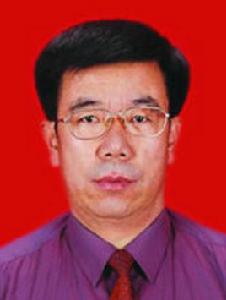 解方[民建寧夏回族自治區委會副主委]