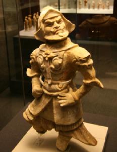 紅陶彩繪天王俑