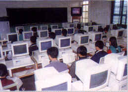 新余鋼鐵有限責任公司職工大學——電腦室