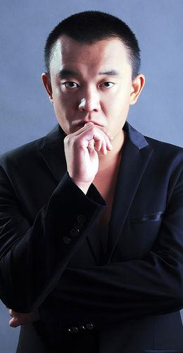 崔嵩[中國大陸青島藉演員]