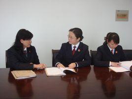 兩高關於辦理非法生產、銷售菸草專賣品等刑案的解釋 兩高關於辦理非法生產、銷售菸草專賣品等刑案的解釋