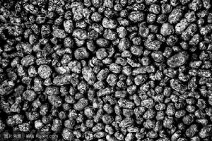 硬質裂紋粘土 硬質裂紋粘土