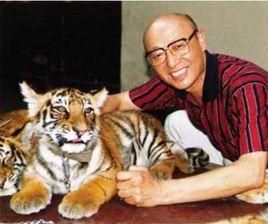 姚少華[文化部藝術品評估委員、國家一級美術師]