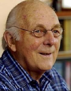 斯圖爾特·亞當斯 斯圖爾特·亞當斯