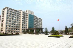 湖南財經高等專科學校