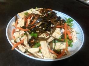 紅油香菇腐竹絲 紅油香菇腐竹絲