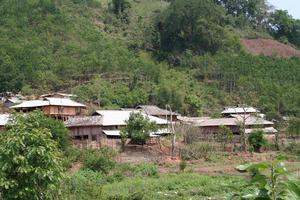 回寬老寨村 回寬老寨村