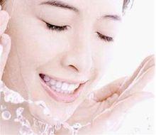 洗面[面部清潔]