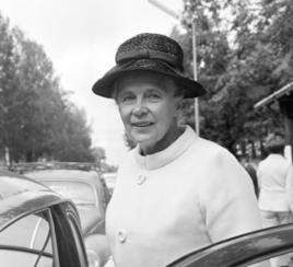 阿爾娃·米達爾 阿爾娃·米達爾