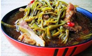 豆角燉排骨 豆角燉排骨