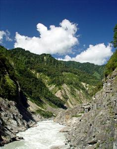 雅魯藏布江大峽谷