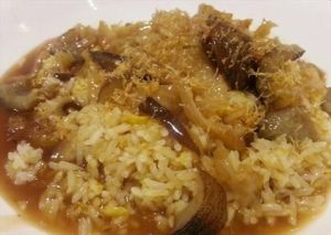 咕嚕肉燴飯 咕嚕肉燴飯