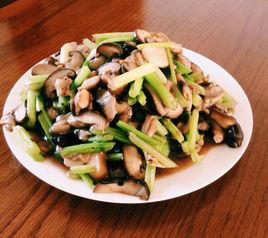 素炒香菇 素炒香菇