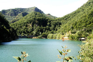 龍門湖