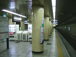 （圖）千代田線月台