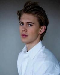 奧斯汀·巴特勒 奧斯汀·巴特勒